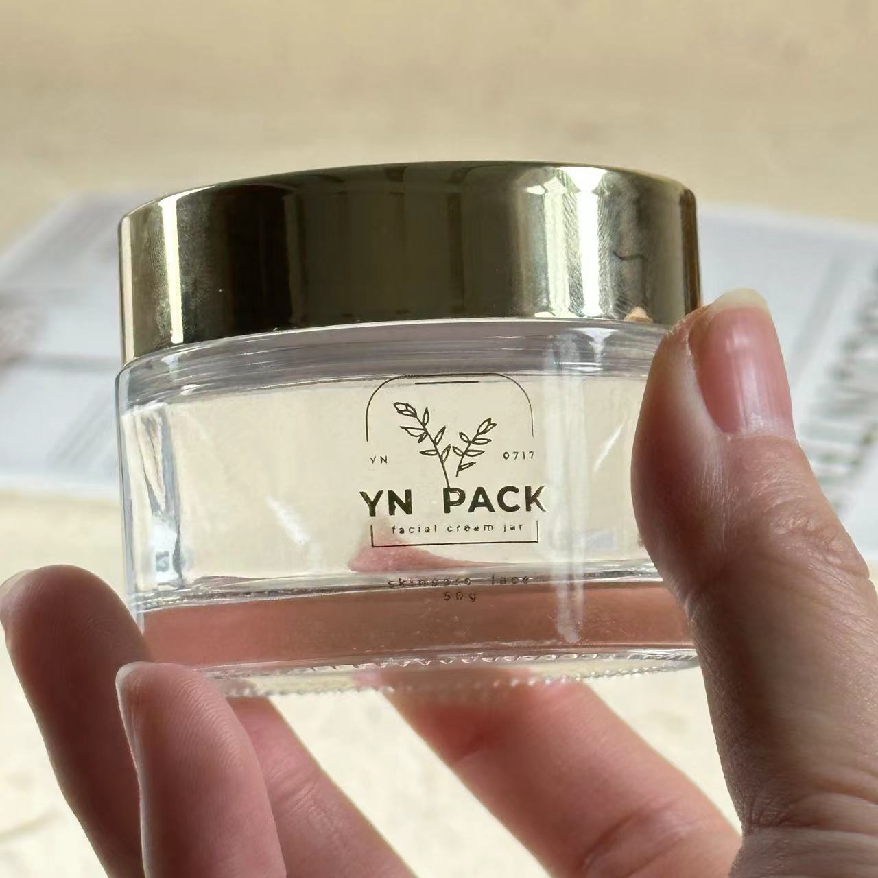 luxury glass jar Wholesa frost - Luxury Gold Skincare review and price